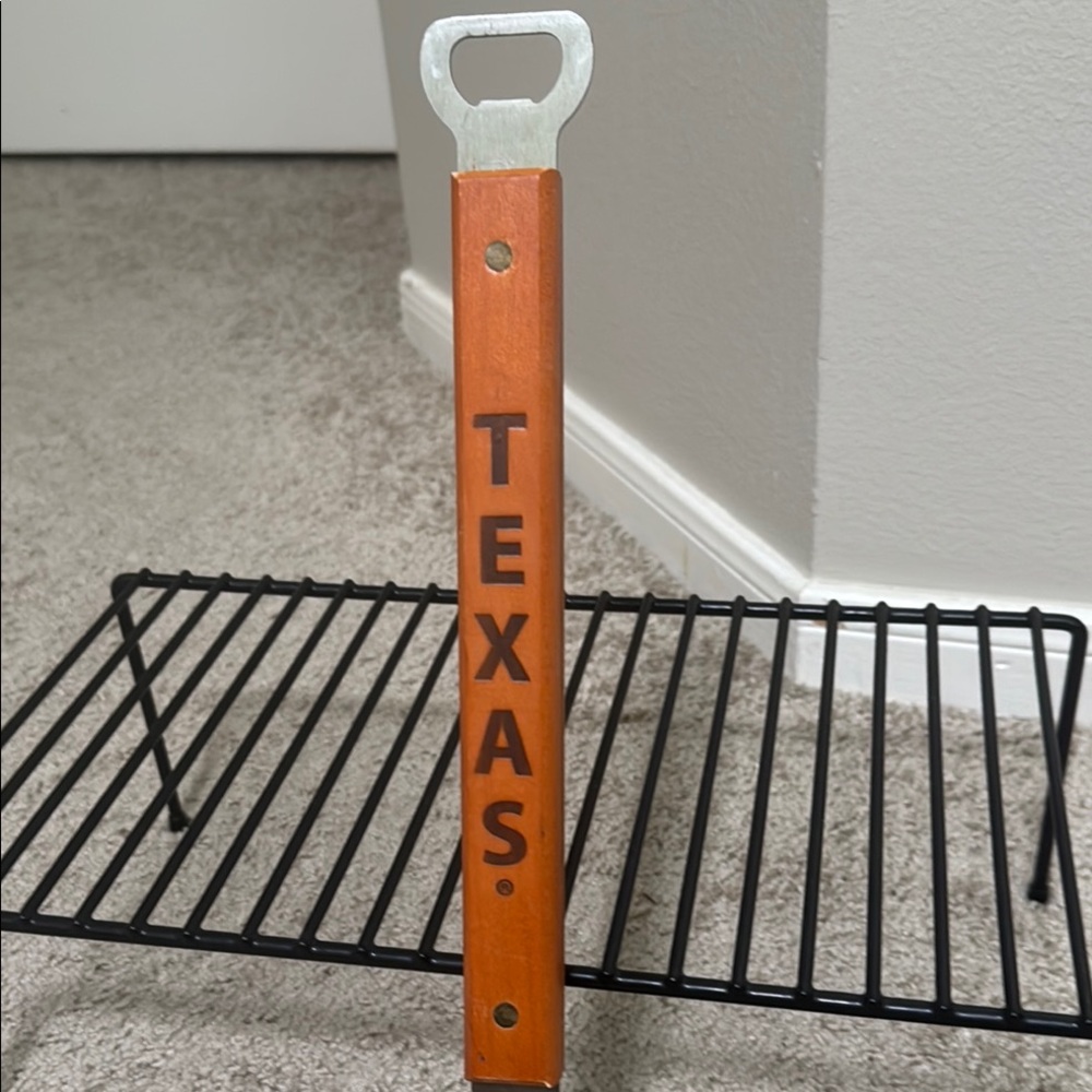 Texas Longhorns The Sportula Stainless Steel and Wood Spatula - Picture 2 of 6